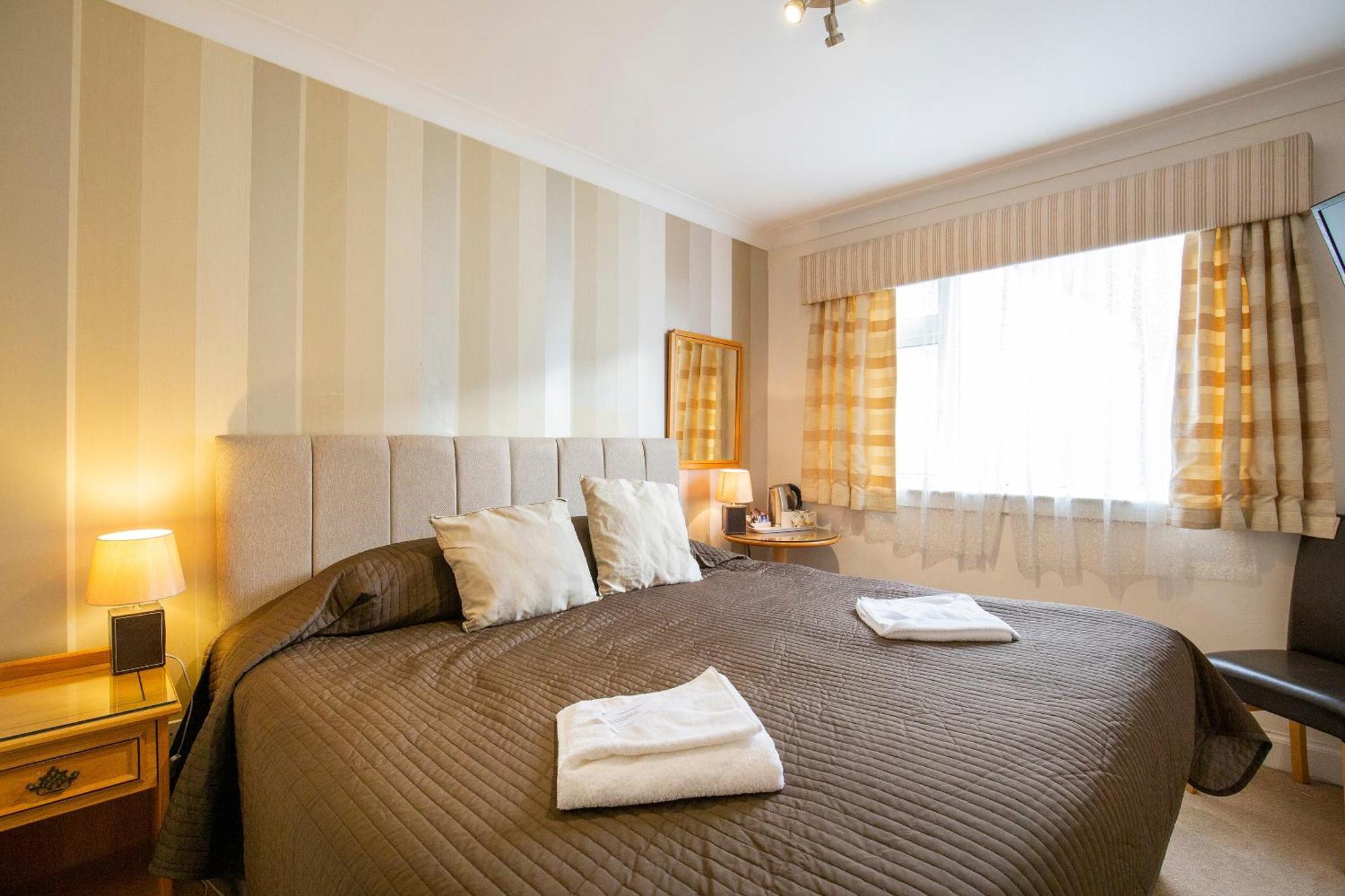Arden Guest House, Craigmillar Castle Единбург Екстериор снимка